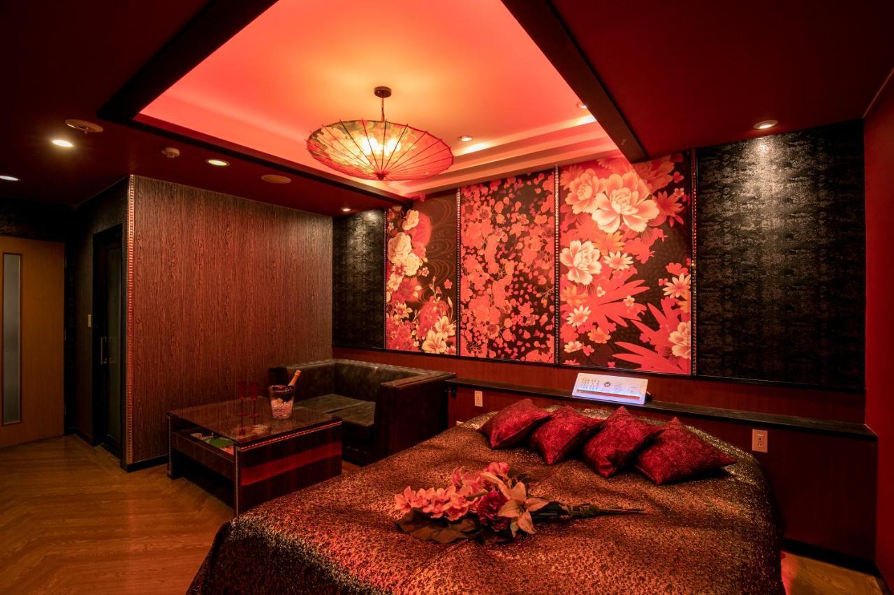 Hotel Park Inn (Adults Only) Higashimatsuyama Екстериор снимка