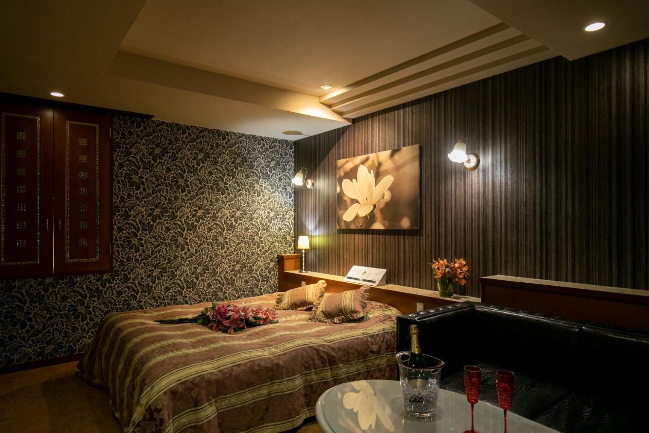 Hotel Park Inn (Adults Only) Higashimatsuyama Екстериор снимка