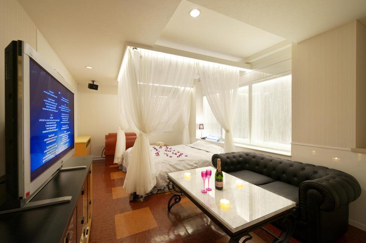Hotel Park Inn (Adults Only) Higashimatsuyama Екстериор снимка